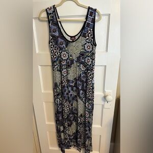 Salaam Sleeveless Maxi Dress